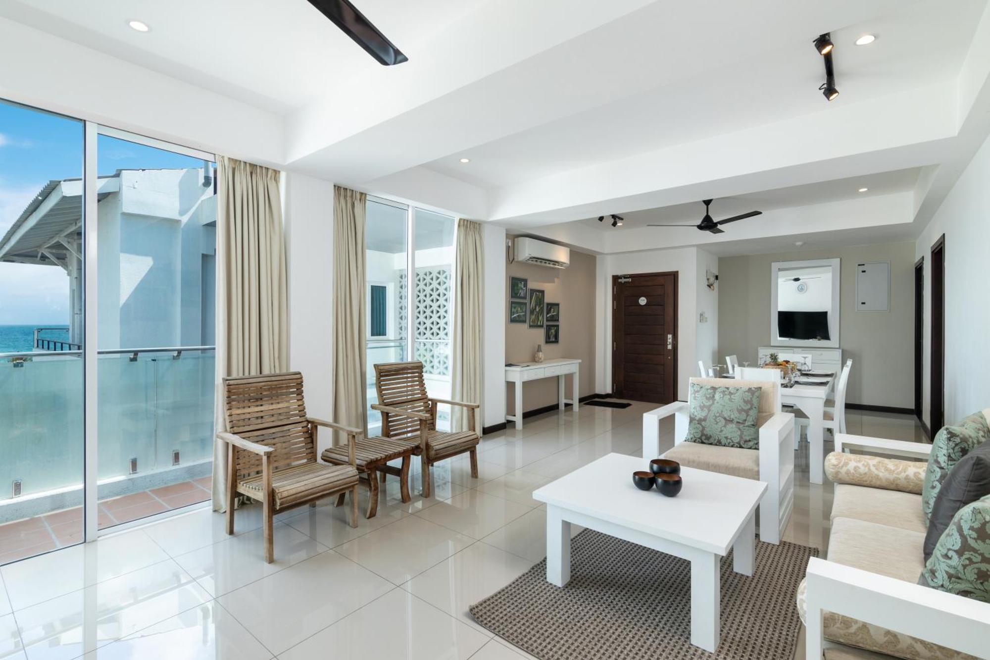 Oceanfront Condominium - Nilaveli Exteriör bild