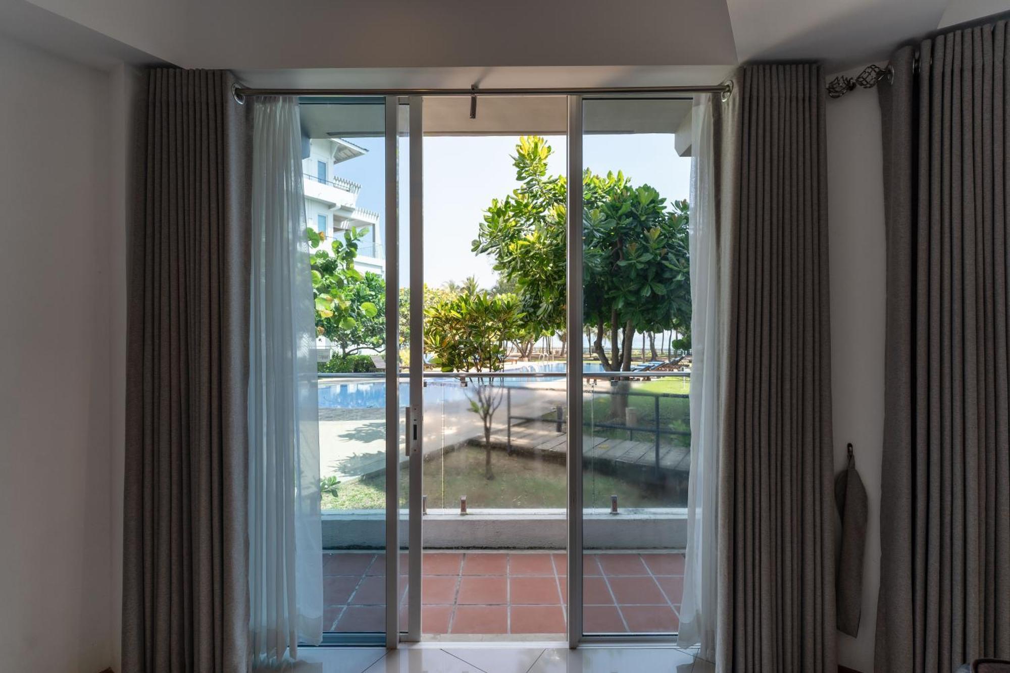 Oceanfront Condominium - Nilaveli Exteriör bild