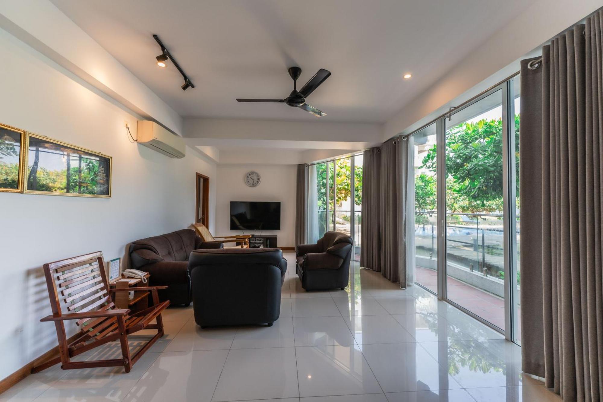 Oceanfront Condominium - Nilaveli Exteriör bild