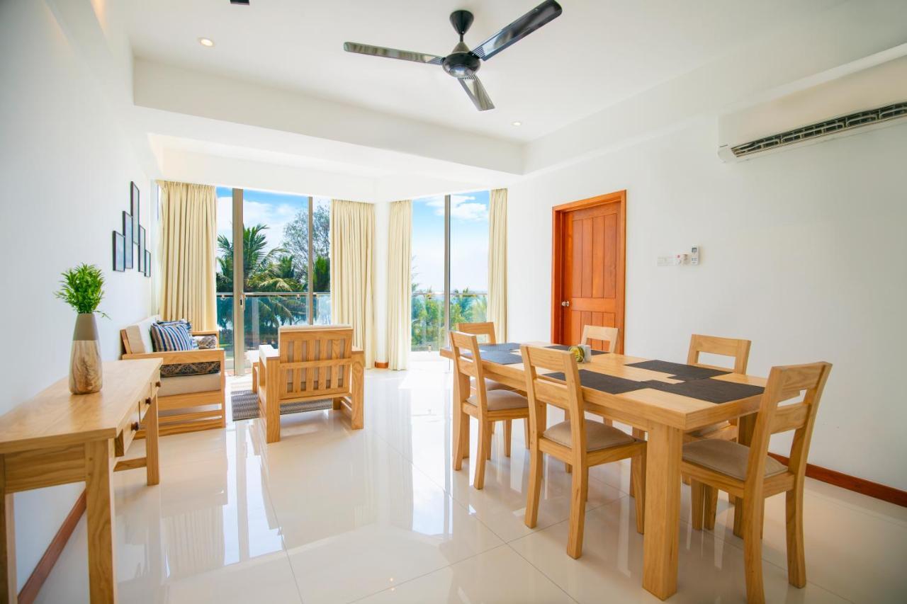 Oceanfront Condominium - Nilaveli Exteriör bild